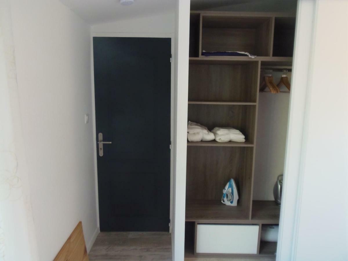 Apartamento Joli Mazet Entre Montpellier Et Nimes Aimargues Exterior foto